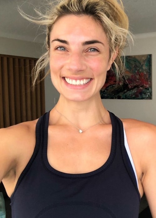 Lauren Hannaford in a post-workout selfie in December 2018